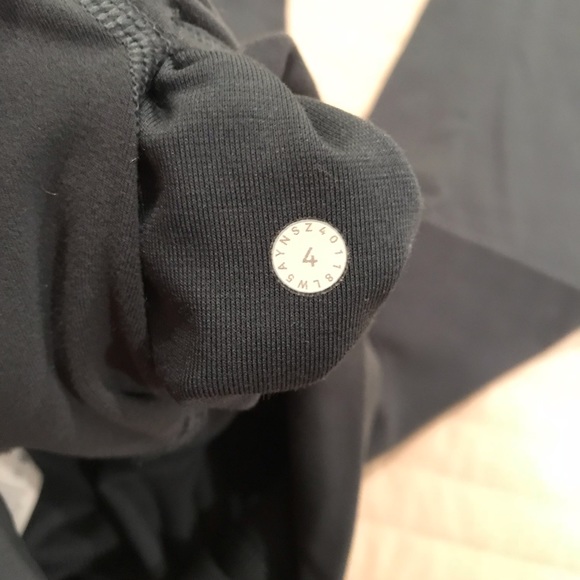 Lululemon Align 28” Teal Shadow Size 4 - Picture 6 of 7